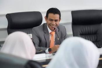 Hendry Munief, Anggota Komisi VII DPR RI: PPN 12% Memberatkan UMKM, Minta Ditinjau Ulang